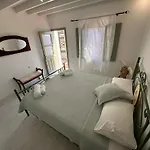 Siroco Deluxe House Villa