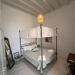 Siroco Deluxe House Villa *
