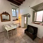 Siroco Deluxe House *