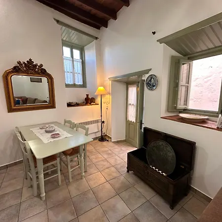 Siroco Deluxe House *